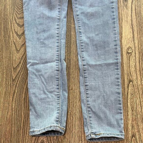 Levi's Womens 711 Skinny Jeans High Rise Denim Light Wash Blue Size 26x30 - Picture 4 of 12